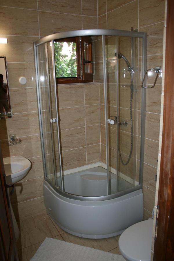 Albinuta Guesthouse Ozun Dış mekan fotoğraf