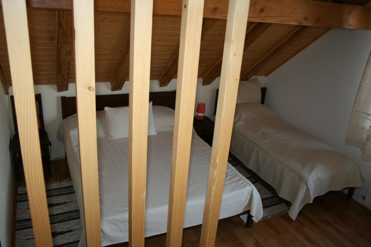 Albinuta Guesthouse Ozun Dış mekan fotoğraf