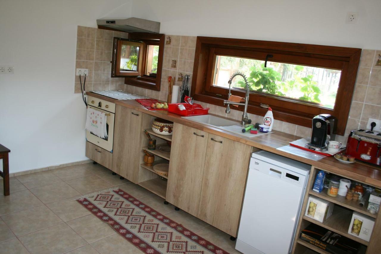 Albinuta Guesthouse Ozun Dış mekan fotoğraf